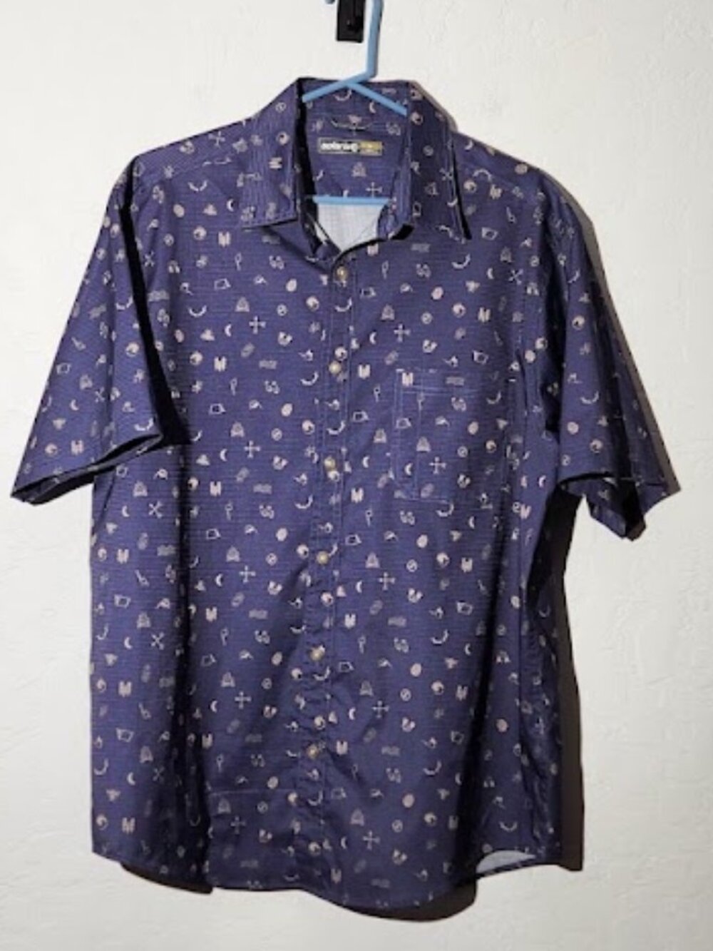 Solaris Camping Themed Short Sleeve Button-Down Shirt Size Large